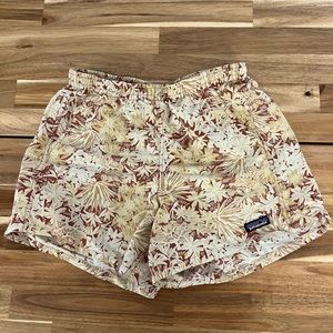 Patagonia Baggie shorts 5’